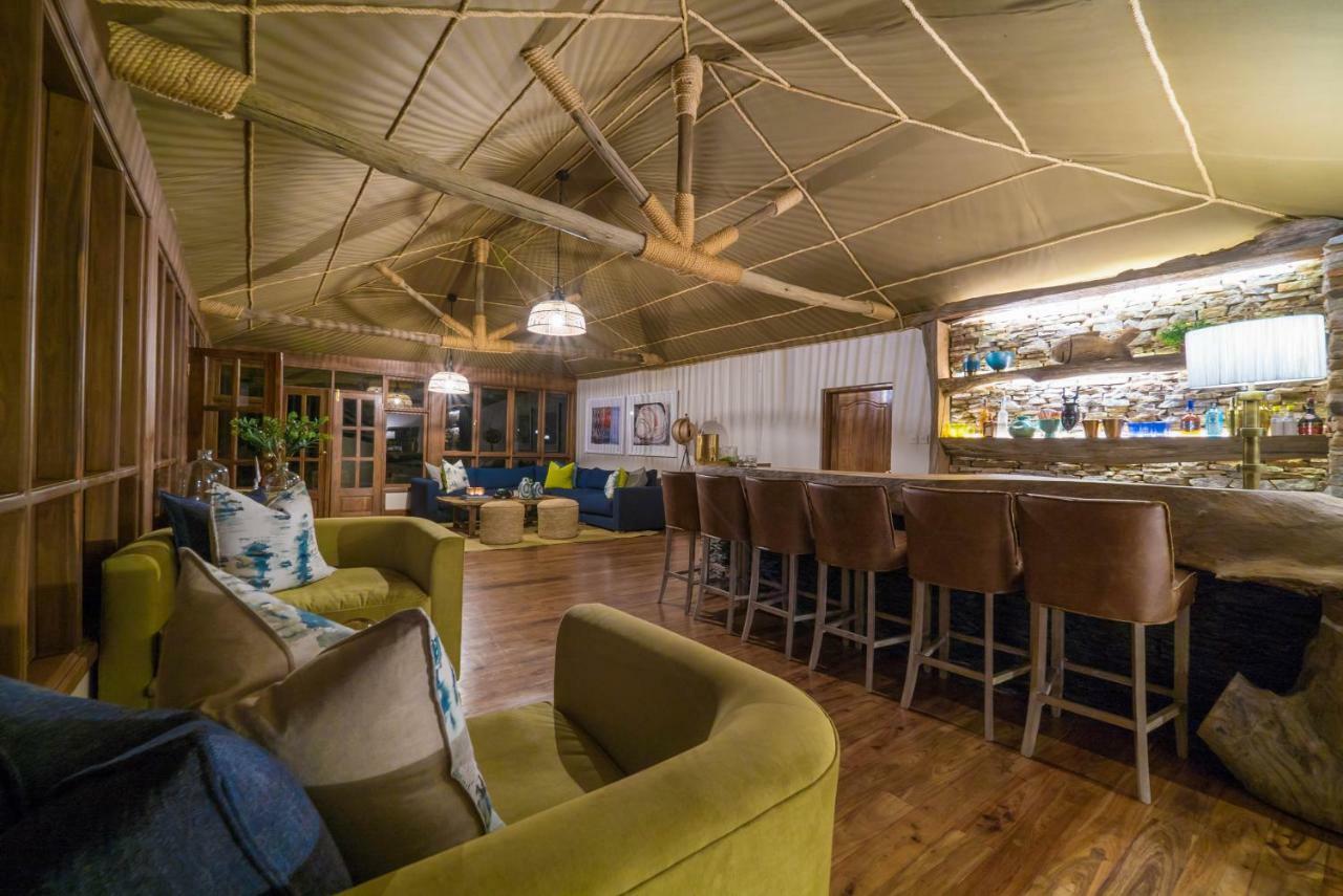 Taasa Lodge Serengeti Bagian luar foto
